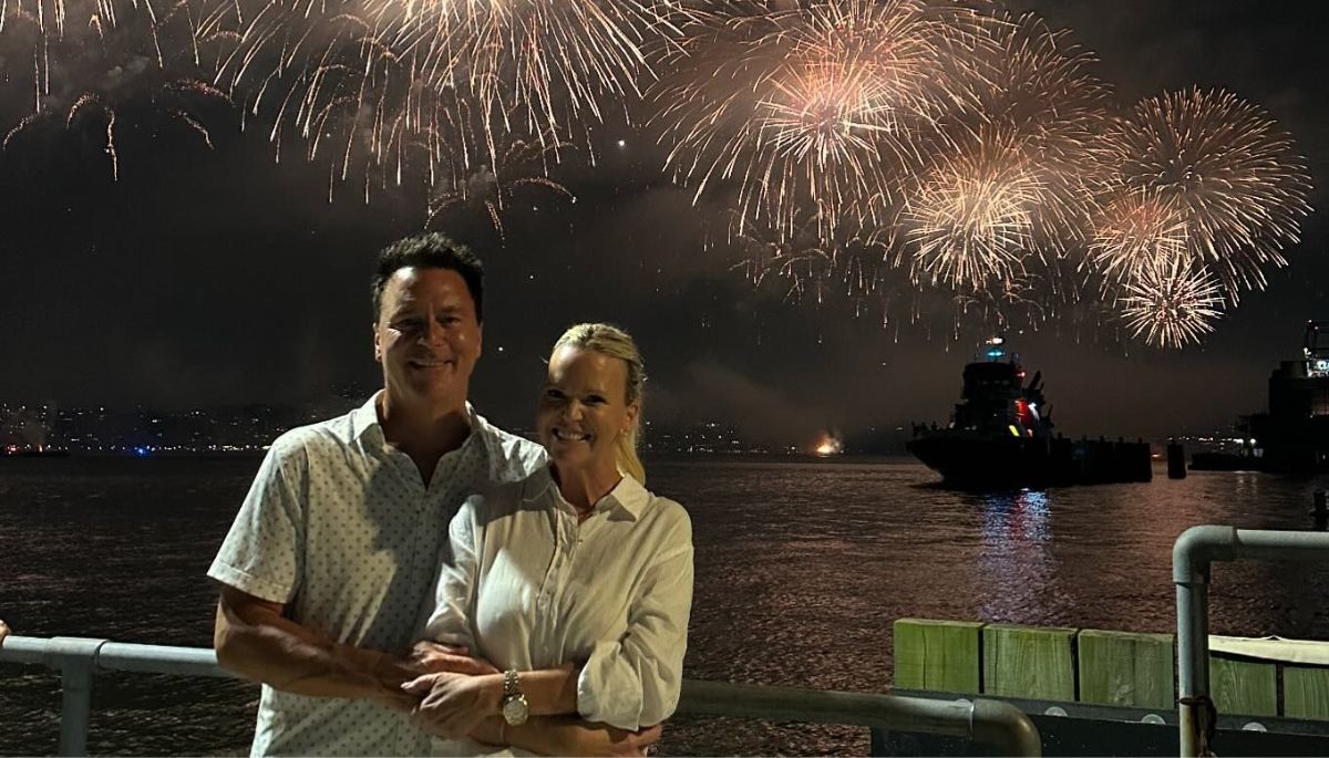 Todd Zeile Celebrating 4th Of July With Wife