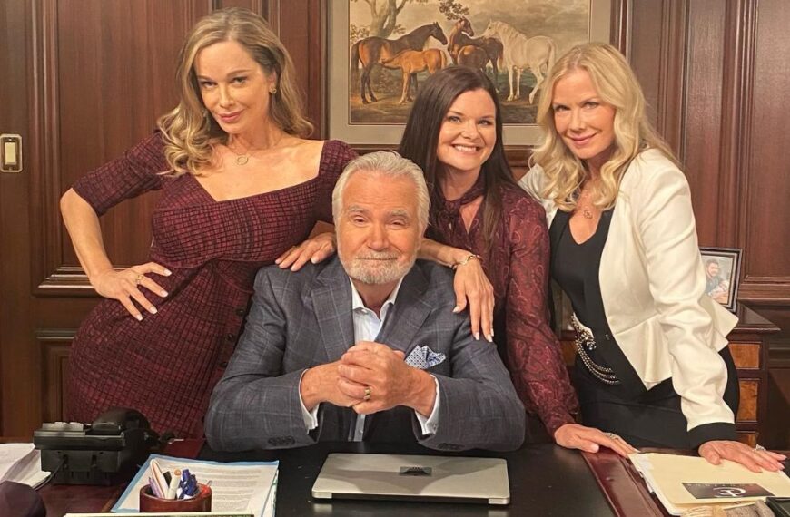 John McCook With His Co-Stars