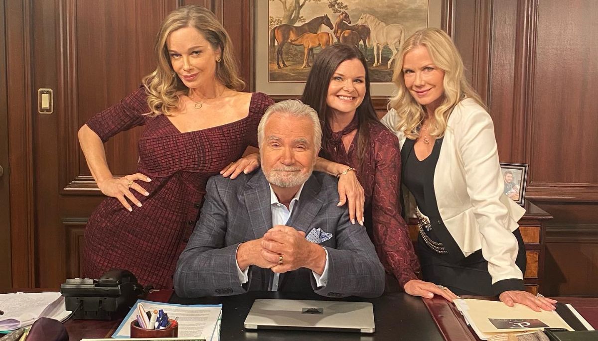 John McCook With His Co-Stars