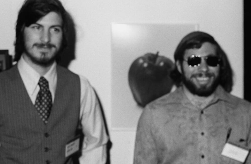 Steve Jobs And Steve Wozniak Were The Founders Of Apple